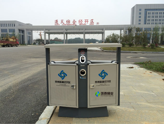 德瀾仕鋼制分類垃圾桶